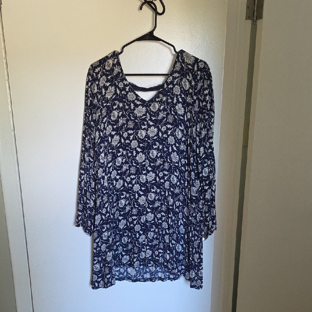 Others Follow Navy Floral Long Sleeve Dress